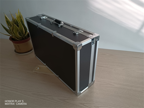 �ӏ�(qi��ng)�p����o(h��)��